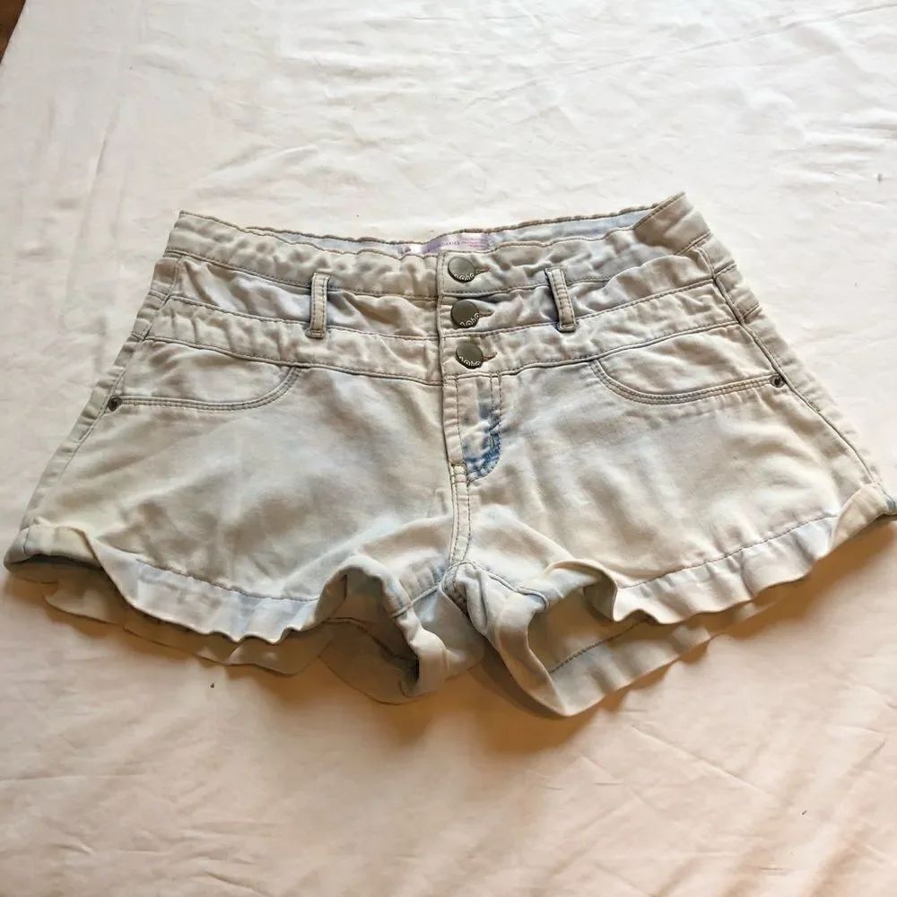 No Boundaries Short shorts faded light blue Size 9